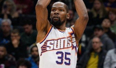 下赛季西强东弱的格局注定，东部几乎一个能打的都没有